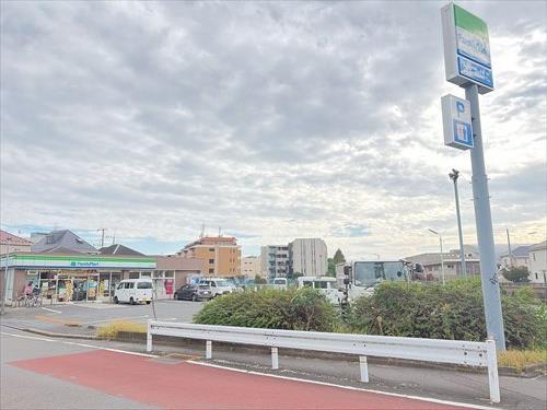 ファミリーマート鎌田水神橋店まで280ｍ