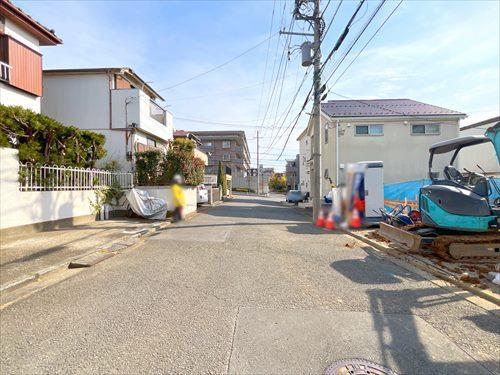 前面道路(2026年2月撮影)