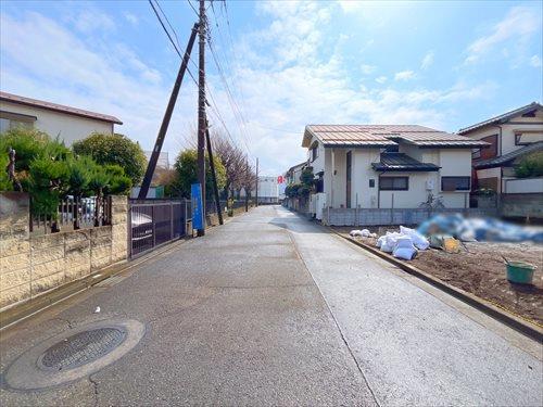 前面道路(2026年3月撮影)