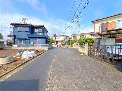 前面道路(2026年3月撮影)