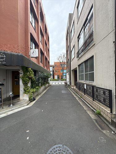 南西側前面道路（2026年4月撮影）