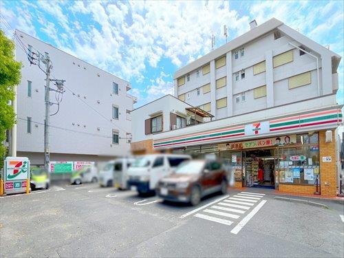 セブンイレブン世田谷赤堤2丁目店180m