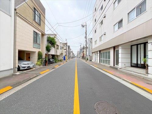 前面道路(2026年7月撮影)