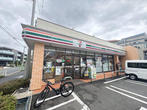 セブンイレブン 世田谷駒沢公園通り店