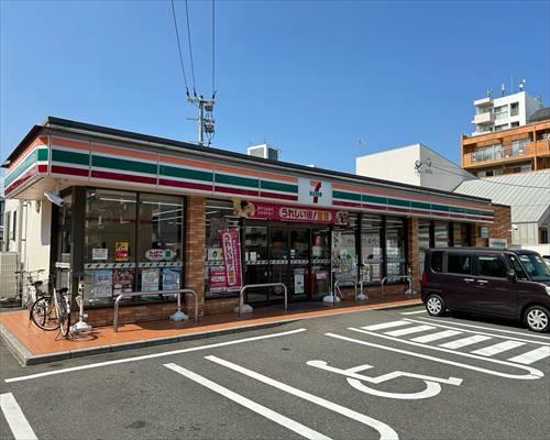 セブンイレブン荒江1丁目店(140ｍ)