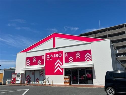 ダイソー福岡前原店（1370ｍ）