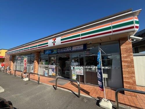 セブンイレブン篠原東三丁目店（940ｍ）