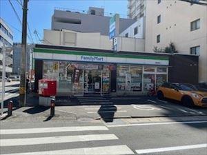 ファミリーマート福岡薬院店