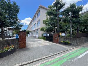 警固小学校