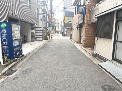 前面道路（南側方向）