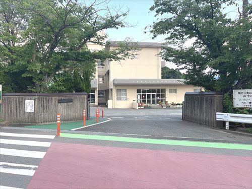 太宰府東小学校まで390ｍ