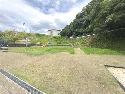 東ヶ丘第2公園まで120ｍ