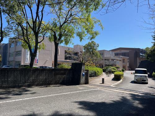 太宰府東中学校まで1,380ｍ