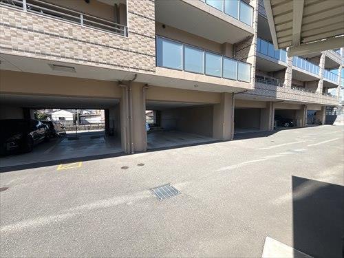 共用部　駐車場