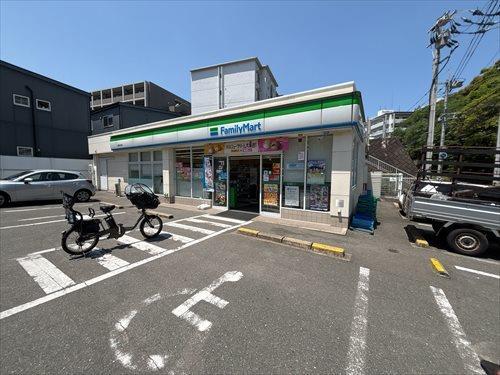 ﾌｧﾐﾘｰﾏｰﾄ福岡小笹店