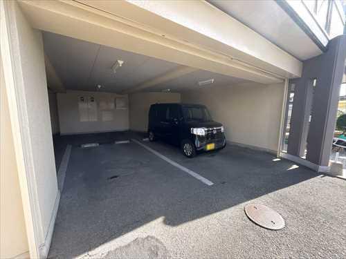 駐車場部分
