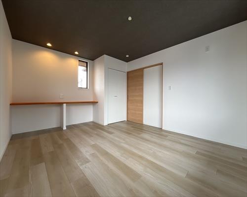 洋室　約7.5帖