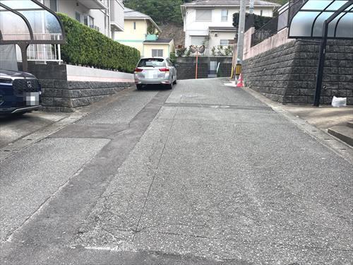 前面道路（南東側方向）