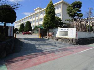 飯倉小学校