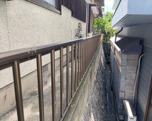 北西側隣地との境界付近（敷地裏）