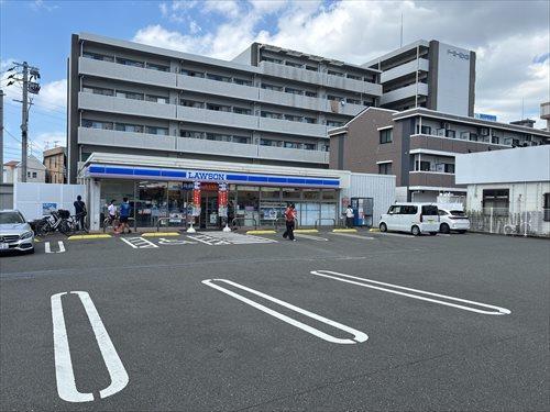 ﾛｰｿﾝ福岡神松寺二丁目店（220ｍ）