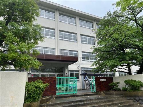 長住小学校（410ｍ）