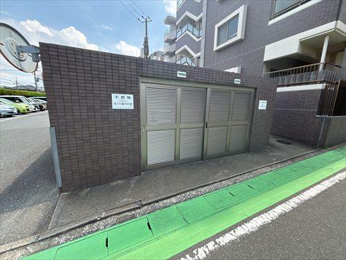 ゴミ捨て場
