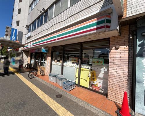 セブンイレブン福岡城南店（260ｍ）