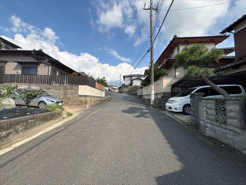 南側前面道路（東側方面）