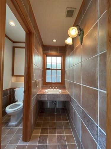 １階洗面所（R7.10月撮影）