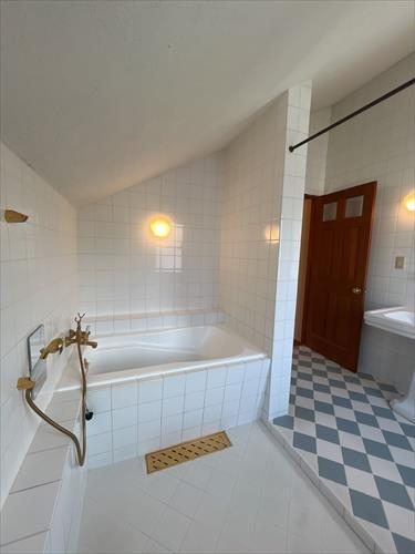 浴室（R7.10月撮影）