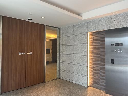 エントランス（2）