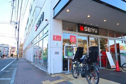 西友調布入間町店まで330ｍ