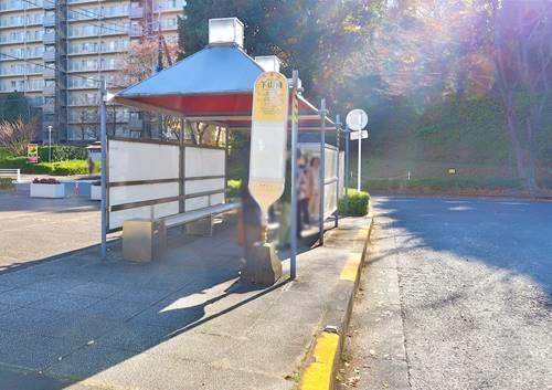 バス停 下山崎まで徒歩5分