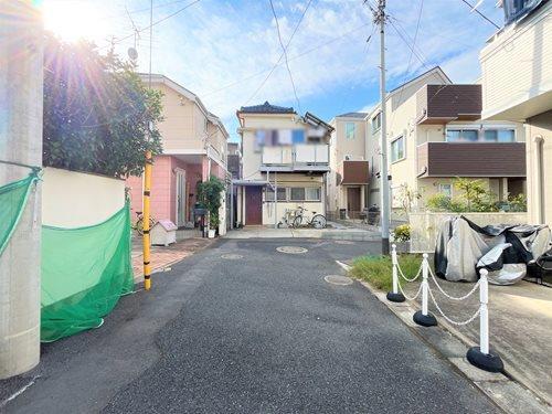 【現地前面道路2025年9月撮影】