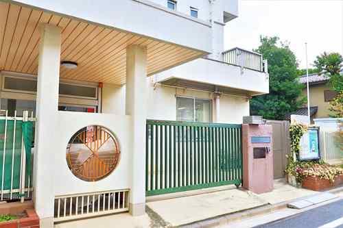 向山保育園まで300ｍ