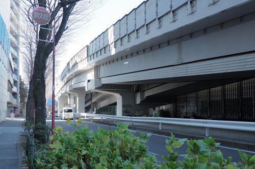 前面道路（2026年1月 撮影）
