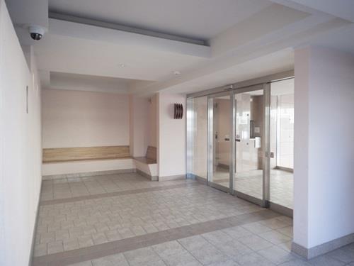 エントランスホール