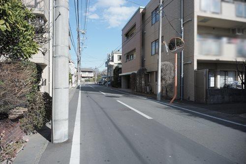 前面道路（2026年1月 撮影）