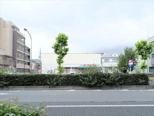 まいばすけっと赤塚新町2丁目店 490m