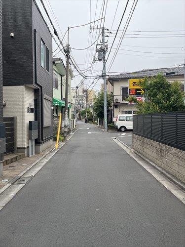 前面道路（令和６年１０月撮影）