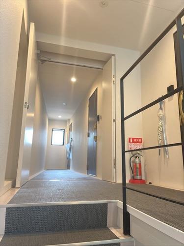 共用廊下(2025年5月撮影）