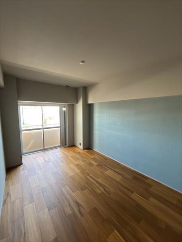 洋室（約7.2帖）