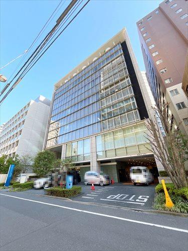 四谷メディカルキューブ(110m)