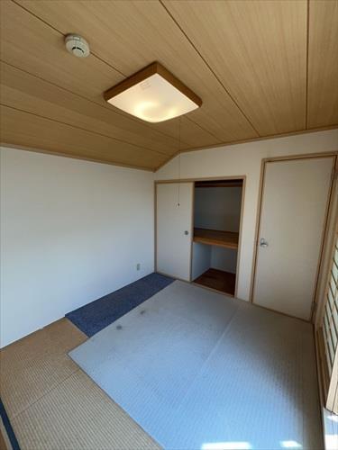 和室　約5.2帖