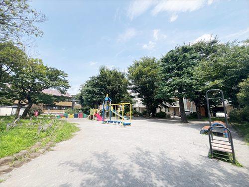 世田谷区立葭根公園(380ｍ)