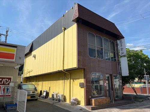 外観（花屋、美容室）