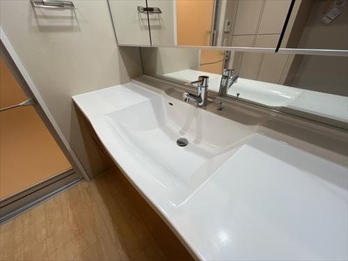 洗面所　洗面化粧台