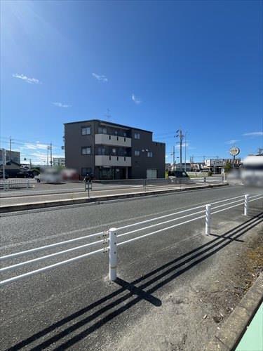 外観　北西側道路より撮影