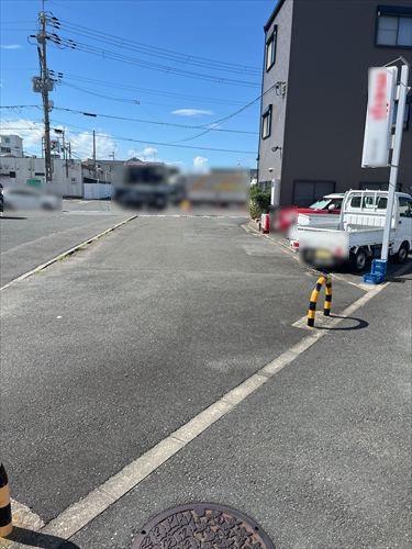 東側道路